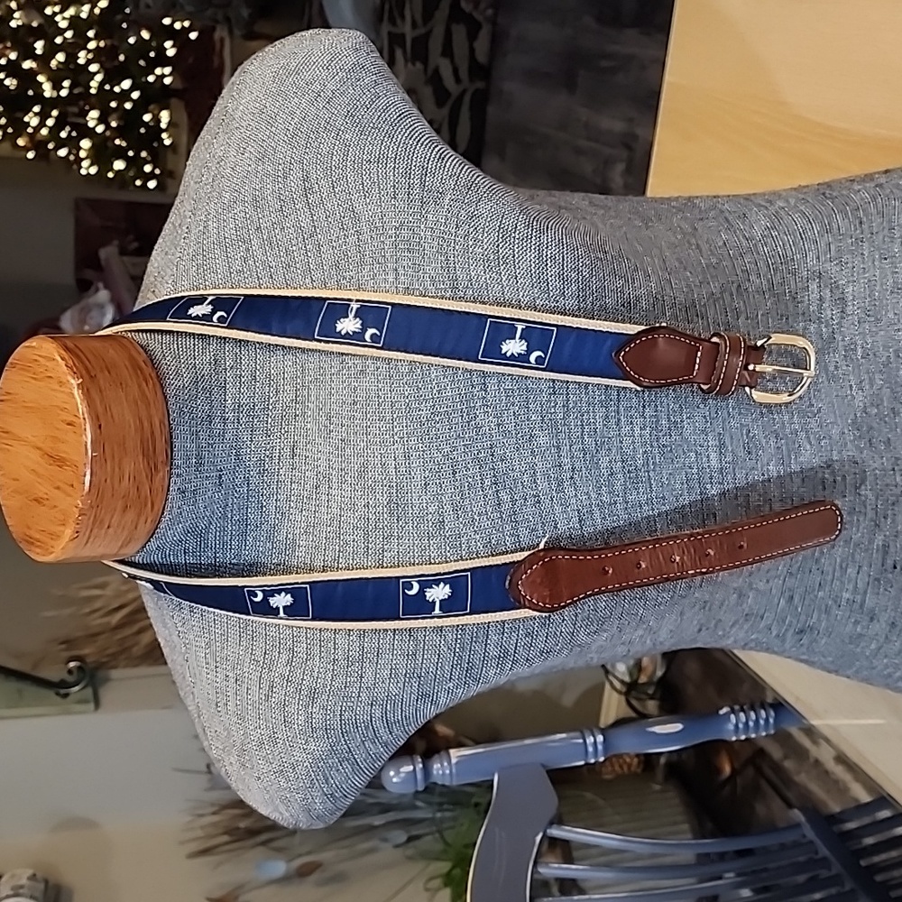 South Carolina belt with palm tree and moon leather/cloth
